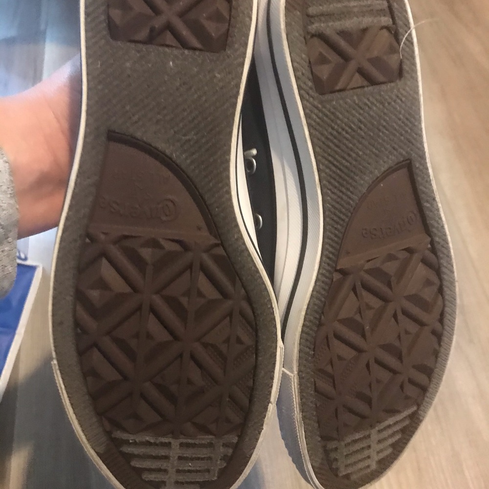 Converse - Picture 4 of 6